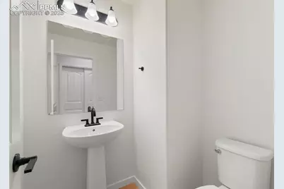 8215 Harvey Logan Drive, Colorado Springs, CO 80908 - Photo 15