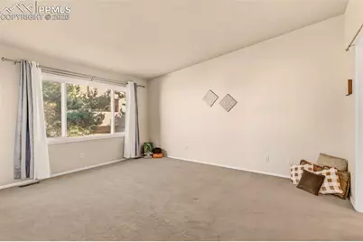 150 Luxury Lane, Colorado Springs, CO 80921 - Photo 13