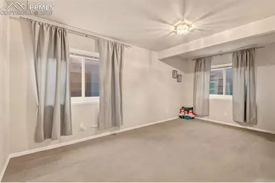 150 Luxury Lane, Colorado Springs, CO 80921 - Photo 25