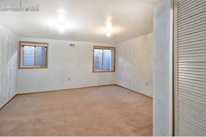 4310 Hawks Lookout Lane, Colorado Springs, CO 80916 - Photo 11