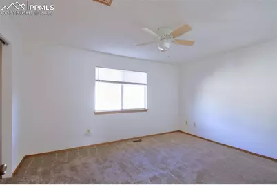 4310 Hawks Lookout Lane, Colorado Springs, CO 80916 - Photo 7