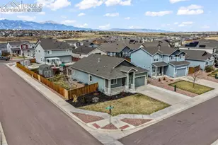 7296 Alpine Daisy Dr, Colorado Springs, CO 80925 - Photo 3