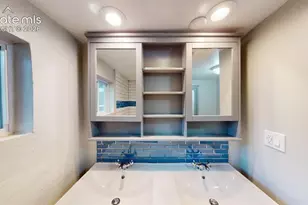 1721 W Cucharras St, Colorado Springs, CO 80904 - Photo 23