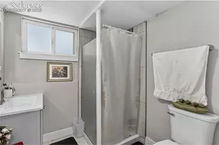 3905 Colony Hills Cir, Colorado Springs, CO 80916 - Photo 13