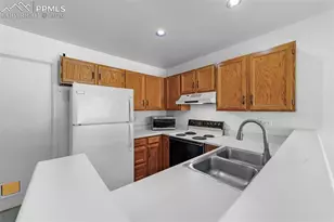 2045 Austrian Way, Colorado Springs, CO 80919 - Photo 21