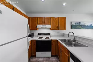 2045 Austrian Way, Colorado Springs, CO 80919 - Photo 17