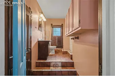 1513 W Cucharras Street, Colorado Springs, CO 80904 - Photo 13