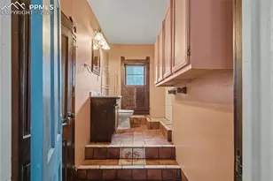 1513 W Cucharras St, Colorado Springs, CO 80904 - Photo 13