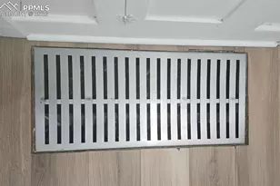 1513 E 4th St, Pueblo, CO 81001 - Photo 21