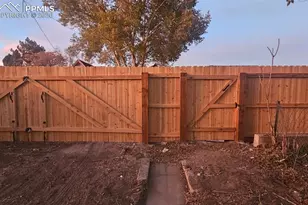 1513 E 4th St, Pueblo, CO 81001 - Photo 17