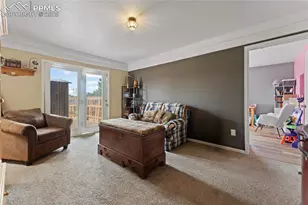 321 W Linden Ave, Pueblo, CO 81007 - Photo 11