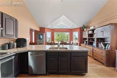 321 W Linden Avenue, Pueblo, CO 81007 - Photo 11