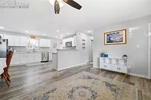 1212 Rainier Dr, Colorado Springs, CO 80910 - Photo 7