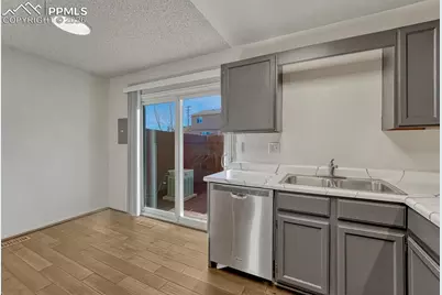 2136 Baltimore Circle, Colorado Springs, CO 80904 - Photo 17