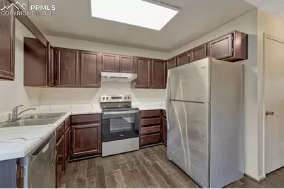 2136 Baltimore Circle, Colorado Springs, CO 80904 - Photo 15