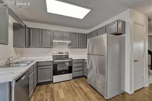 2136 Baltimore Cir, Colorado Springs, CO 80904 - Photo 15