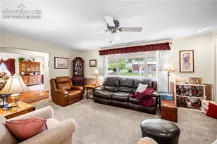 2911 Country Club Dr, Pueblo, CO 81008 - Photo 9