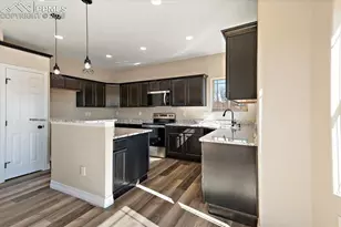 986 S Kenosha Ln, Pueblo West, CO 81007 - Photo 17