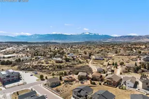 5324 Sky Top Ln, Colorado Springs, CO 80918 - Photo 3