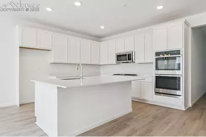 3302 Bella Notte Drive, Pueblo, CO 81001 - Photo 7