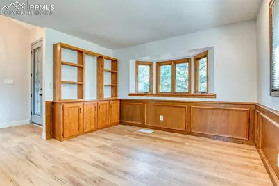 7074 Oak Valley Drive, Colorado Springs, CO 80919 - Photo 17