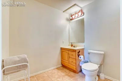 6450 Mesedge Drive, Colorado Springs, CO 80919 - Photo 41