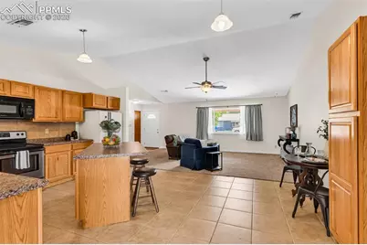2401 Clayton Drive, Canon City, CO 81212 - Photo 15