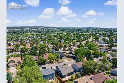 3483 Mountainside Drive, Colorado Springs, CO 80918 - Photo 35