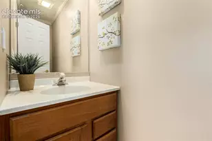 3167 Hearthridge Cir, Colorado Springs, CO 80918 - Photo 11