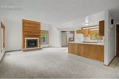 869 Pebblewood Drive, Colorado Springs, CO 80919 - Photo 5