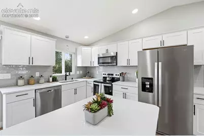 5545 Sacramento Place, Colorado Springs, CO 80917 - Photo 11