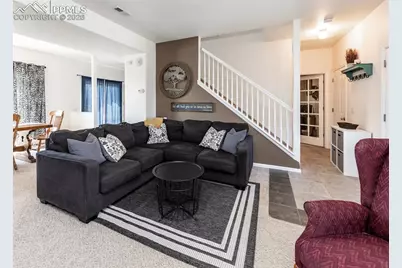 10868 Deer Meadow Circle, Colorado Springs, CO 80925 - Photo 5