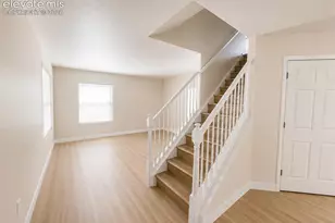 4660 Skylark Rd, Colorado Springs, CO 80916 - Photo 3