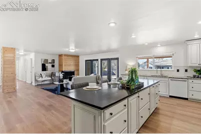 6934 Cedarwood Circle, Colorado Springs, CO 80918 - Photo 15