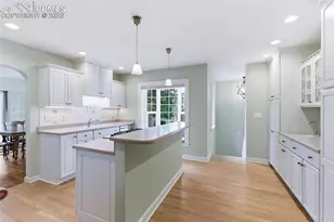 1436 Alamo Ave, Colorado Springs, CO 80907 - Photo 11