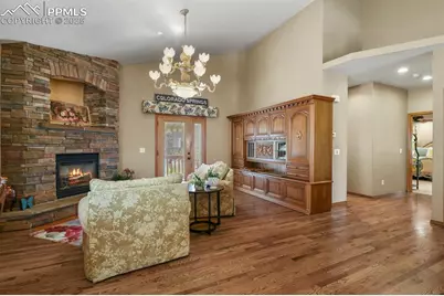 2563 Integrity Court, Colorado Springs, CO 80918 - Photo 5