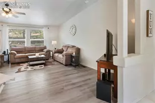 1058 Hackamore Dr, Florissant, CO 80816 - Photo 11