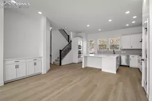 4444 Peak Crst Vw, Colorado Springs, CO 80918 - Photo 5