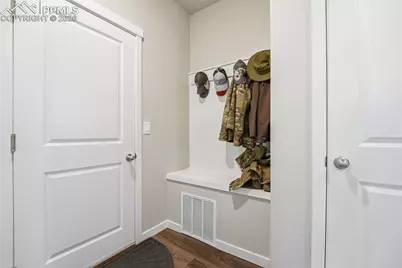 5150 Roundhouse Drive, Colorado Springs, CO 80925 - Photo 3