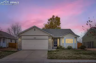 5827 Uncompahgre St, Colorado Springs, CO 80923 - Photo 1