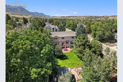 2015 Manning Way, Colorado Springs, CO 80919 - Photo 3