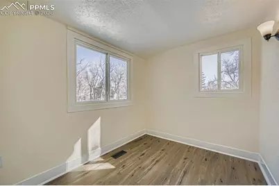 2423 W St Vrain Street, Colorado Springs, CO 80904 - Photo 27