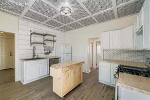 2423 W St Vrain St, Colorado Springs, CO 80904 - Photo 13