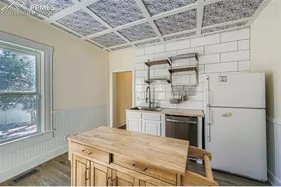 2423 W St Vrain Street, Colorado Springs, CO 80904 - Photo 15