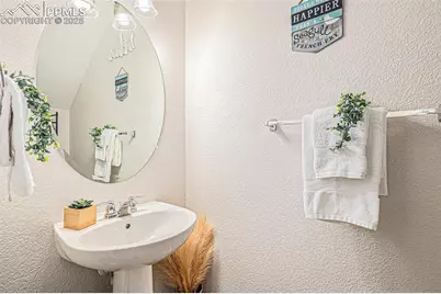 2724 Brooksedge View, Colorado Springs, CO 80910 - Photo 13