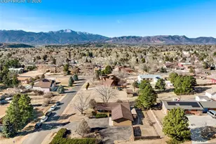 4770 Diamond Dr, Colorado Springs, CO 80918 - Photo 3