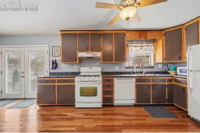 2207 McArthur Avenue, Colorado Springs, CO 80909 - Photo 9