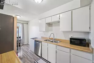 2629 Hearthwood Ln, Colorado Springs, CO 80917 - Photo 9