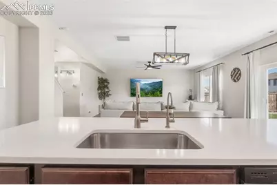 3651 Desert Willow Lane, Colorado Springs, CO 80925 - Photo 13