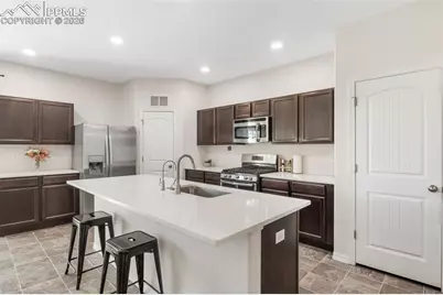 3651 Desert Willow Lane, Colorado Springs, CO 80925 - Photo 11